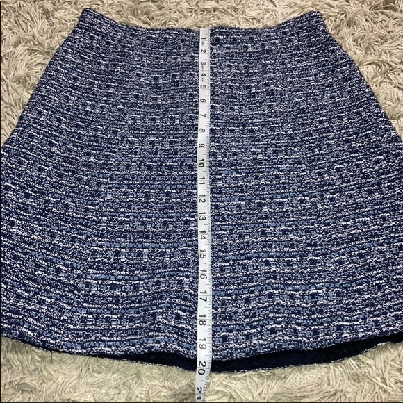 Ann Taylor Skirt Blue & White Tweed Textured Cotton Blend Size 8 - Picture 7 of 10